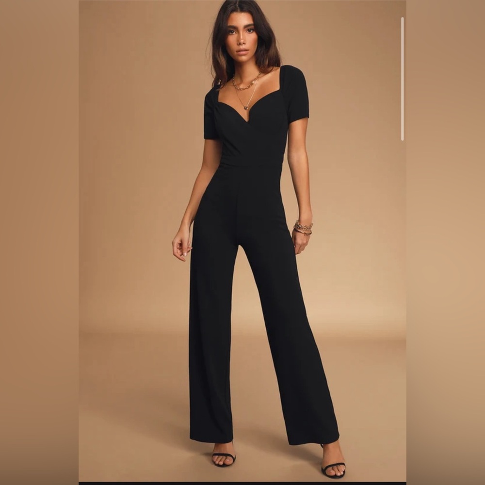Lulus Majored in Success Black Short Sleeve Jumpsuit, Size XS